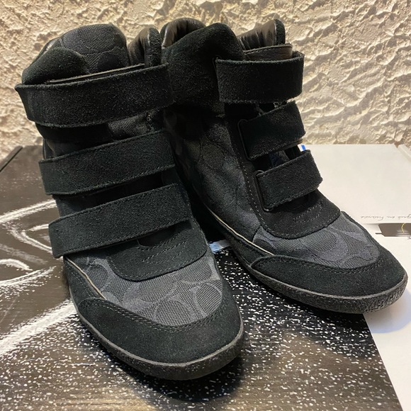 Coach high tops monogram black. - Picture 3 of 6